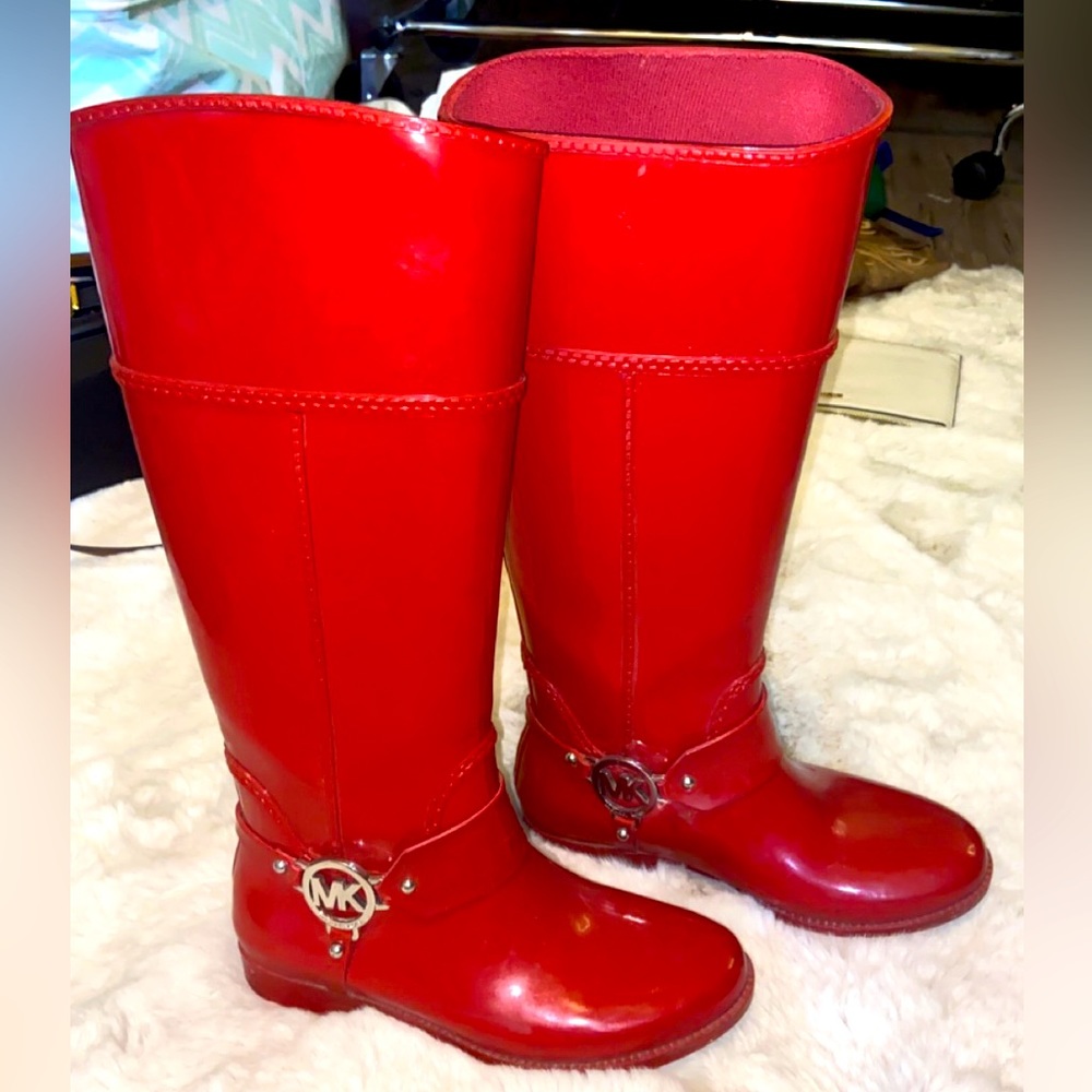 Michael Kors tall rain boots